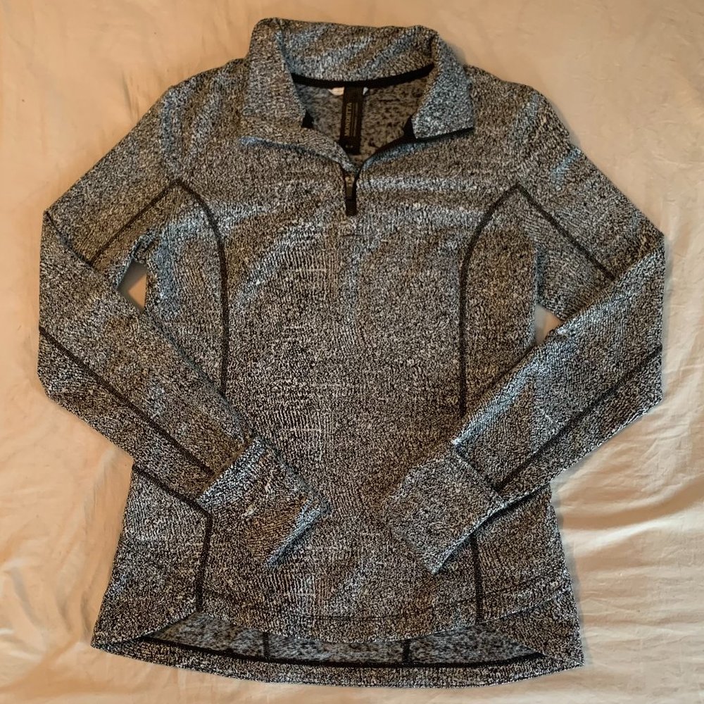Mondetta Performance + Luxury Quarter Zip Fitted Pullover Black and White Small
